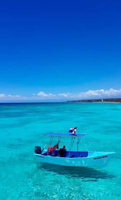 Bahía de las Águilas VIP Full Day Private Beach, Lunch & Open Bar - The Itinerary in Detail