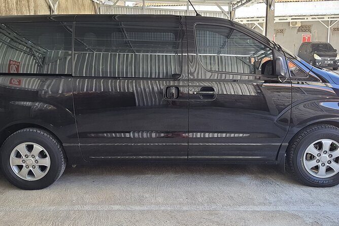 Bali Airport Transfer Check in or Check out Nusa Dua Luxury Car - Vehicle Quality and Comfort