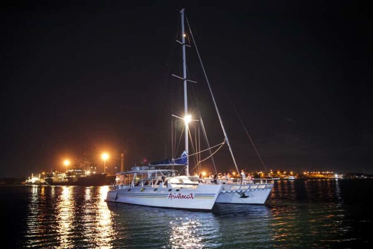 Bali/Benoa: 5-Course Romantic Evening Cruise With Live Music - Analyzing the Value & Experience