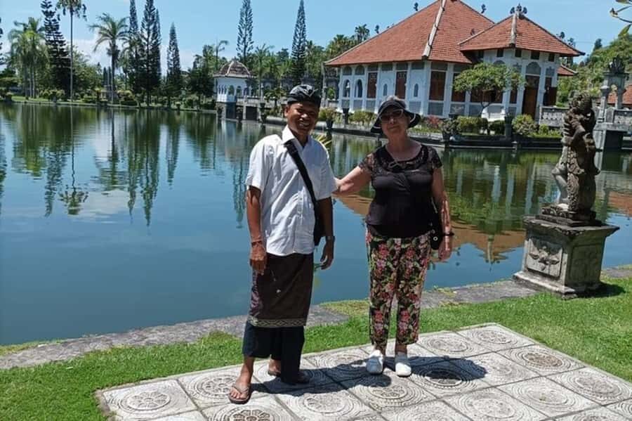 Bali : Best Street Food Tour With A Local Guide - What Makes This Tour Stand Out