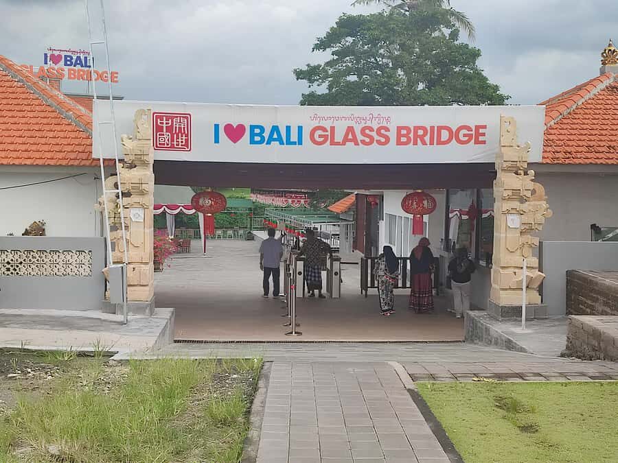 Bali: Glass Bridge Admission Ticket - Practical Tips for Visiting