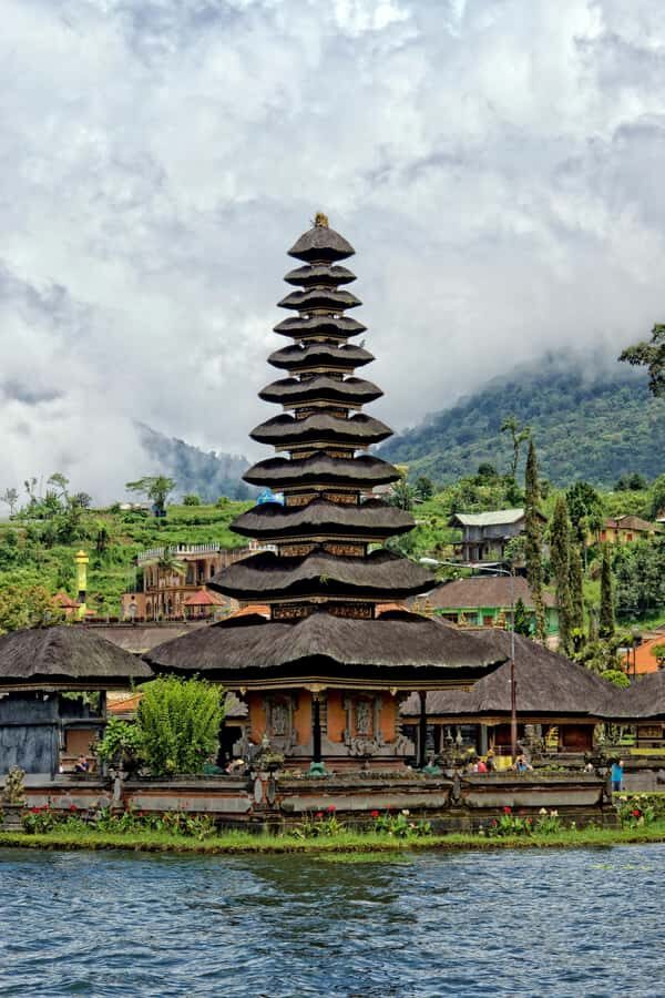 Bali: Lovina Dolphin Watching, Monkeys, & Hidden Hill Tour - Practical Considerations & Tips