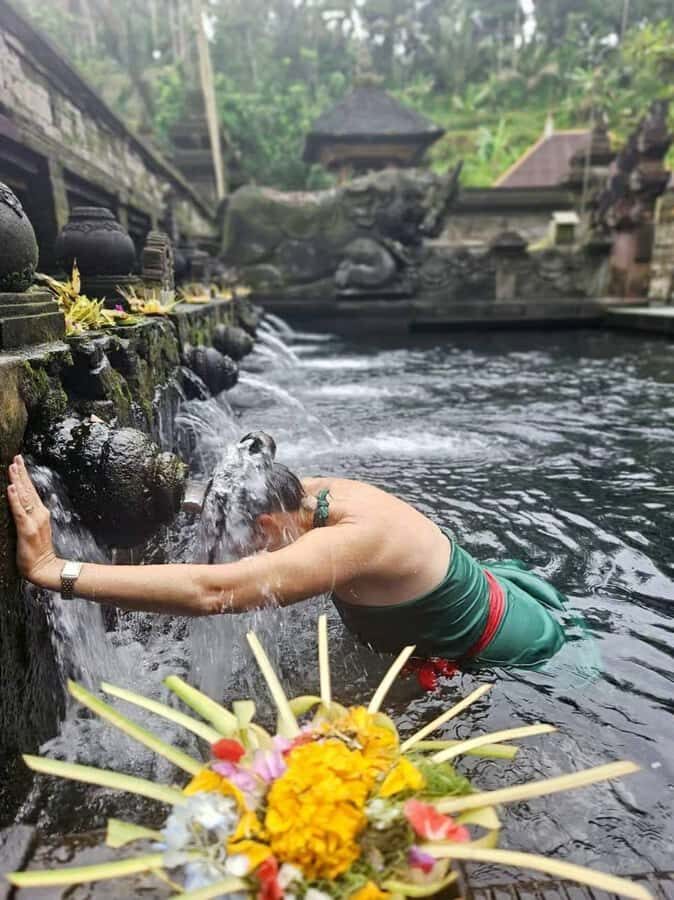 Bali: Melukat Ritual and Night Market Food Tour - Practical Tips for the Tour