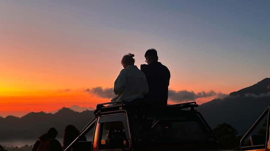 Bali: Mount Batur Sunrise Jeep Tour with Jungle Swing - Transportation & Group Size