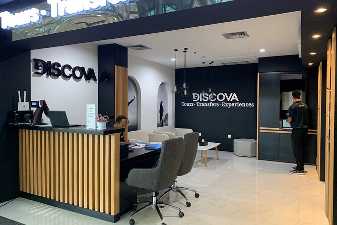 Bali Private Departure Transfer: Hotel to Bali Airport, Free WIFI - The Journey from Hotel to Airport