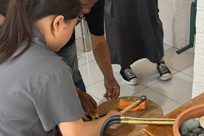 Bali: Silver Jewelry Making Class in Seminyak and Legian - Location, Accessibility, and Booking Details