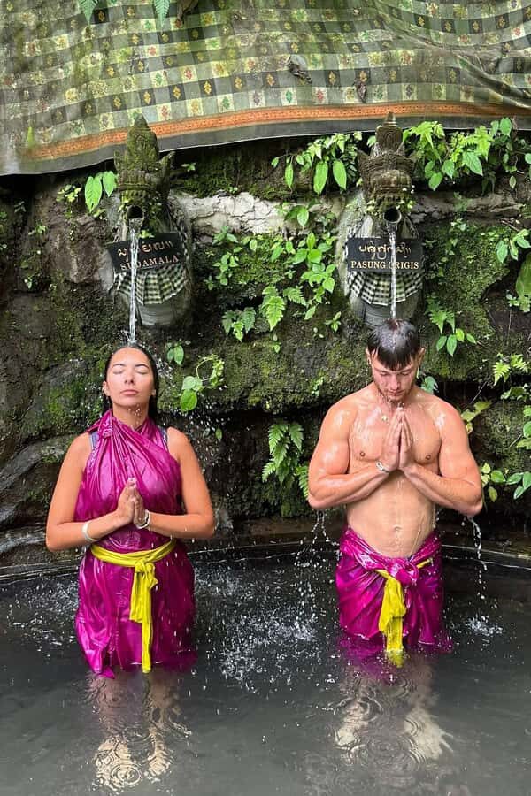 Bali: Spiritual Cleansing, Kecak Dance & Cultural Tour - Visiting Artisan Villages and Traditional Homes