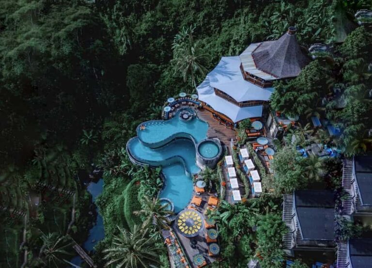 Bali: Sunrise Jeep Mount Batur With Hot Spring Relaxation - Who Should Consider This Tour?