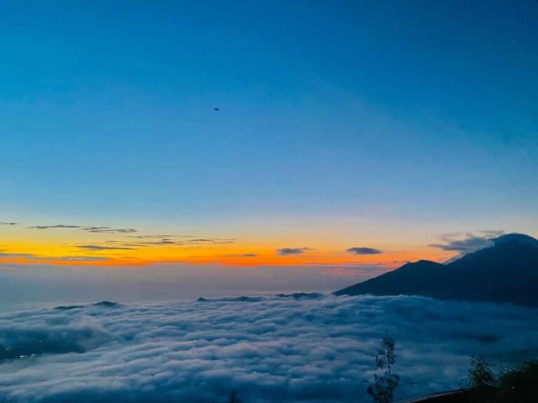Bali: Sunrise Trek with Breakfast, Pickup and Best Guide - Why This Tour Offers Great Value