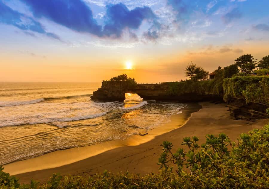 Bali: Taman Ayun and Tanah Lot Temple Sunset Tour - Price and Value