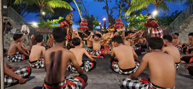 Bali: Tanah Lot Temple Sunset Kecak & Fire Dance Show Ticket - What to Expect at Each Step