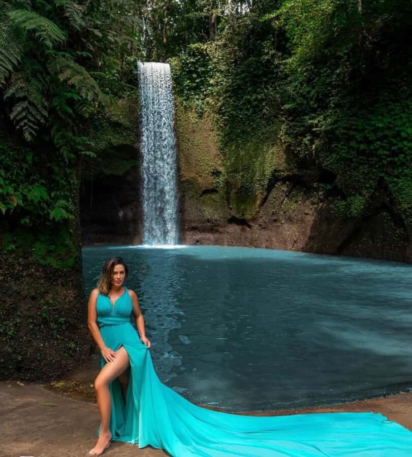 Bali : Top's 3 Waterfalls . Temple And Rice Terrace - Authenticity and Value