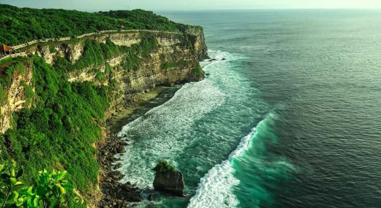 Bali: Uluwatu South Bali Tour with Kecak Dance and Dinner - Tour Details: What You Need to Know