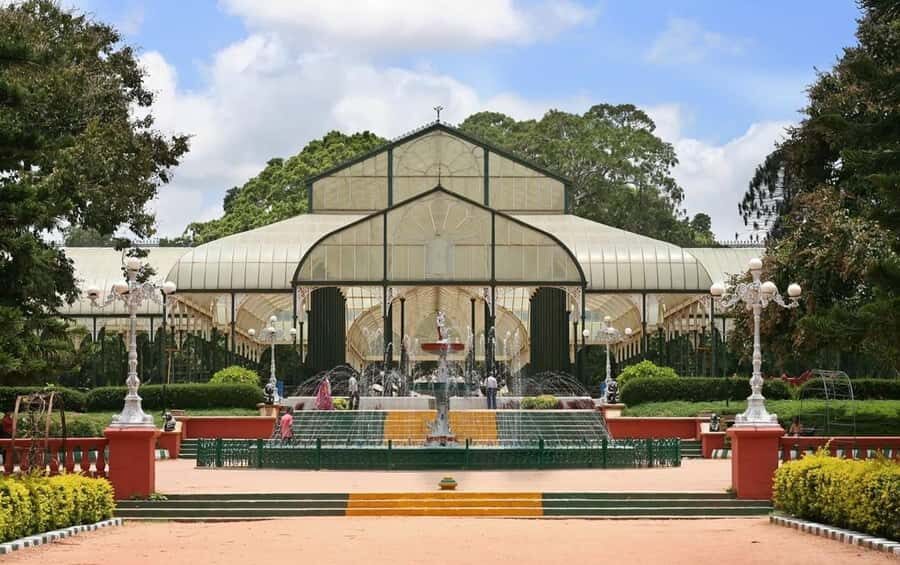 Bangalore: Lalbagh Botanical Garden Walking Tour with Guide - Why This Tour Offers Good Value