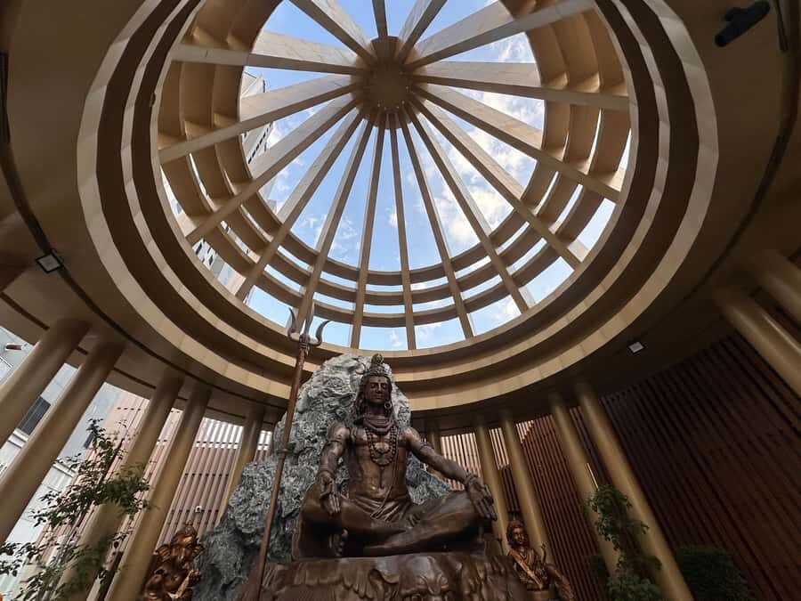 Bangkok: Blessing & Manifestation Tour; Love Wealth Success - What is the Bangkok Love & Manifestation Tour?