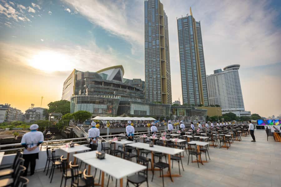 Bangkok Chaopraya River The Luxury White Dinner Cruise - What to Expect from the Luxury White Dinner Cruise