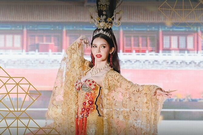 Bangkok Golden Dome Cabaret Show Admission Ticket - Insights from Visitors: Authentic Experiences