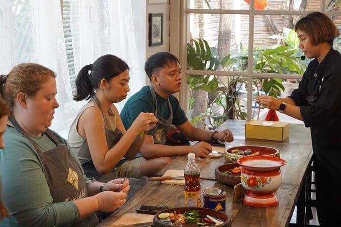 Bangkok Hands on Thai Cooking Class 4 Daily Set Menus - Who Will Love This Experience?