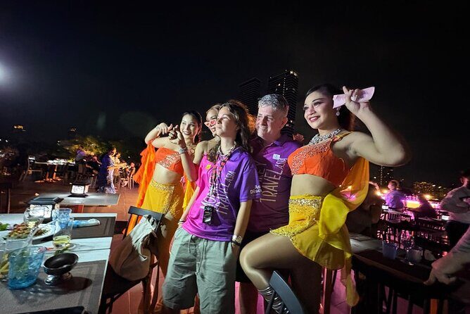 Bangkok: Luxury White Dinner Cruise Free Flow Beer and Wine - FAQ