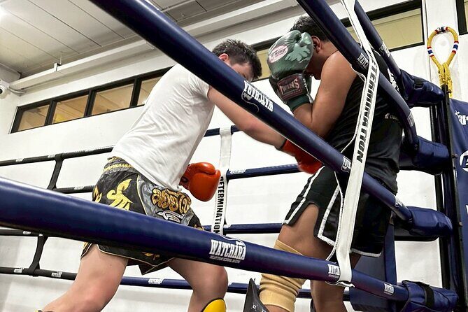 Bangkok Muay Thai Workout Class Fun Beginner Friendly Training - What to Expect from Your Muay Thai Class in Bangkok