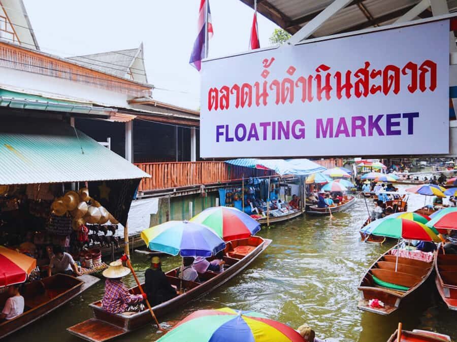 Bangkok Private Van Charter: Floating & Railway Market Tour - The Floating Market: A Tapestry of Local Life
