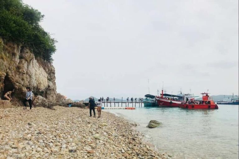 Bangkok: Rayong Islands Snorkeling Day Trip by Speedboat - Practical Details and Tips