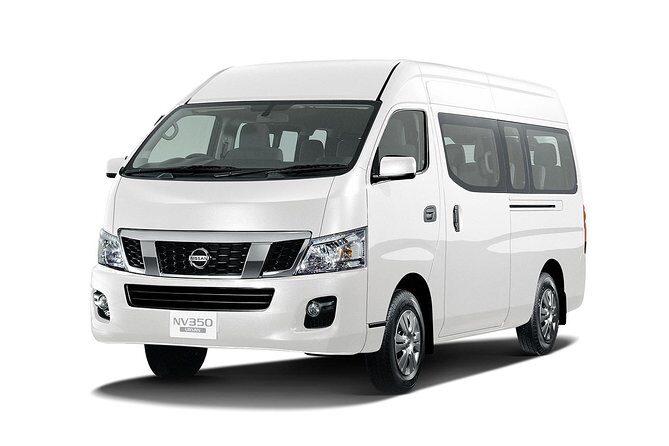 Bangkok Suvarnabhumi Airport private transfer by Van to Hotel in Bangkok - The Van & Its Features