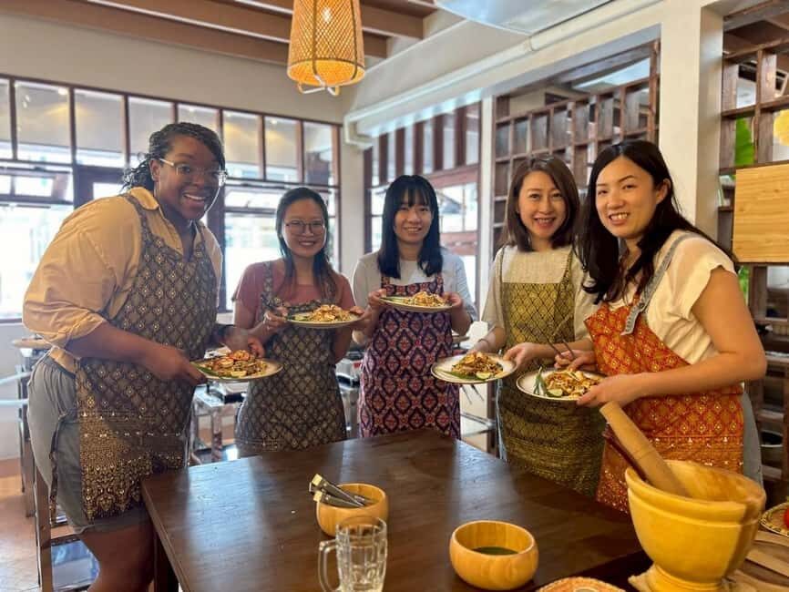 Bangkok: Thai Cooking Class With 4 Dishes & Thai Drink - The Experiences Highlights
