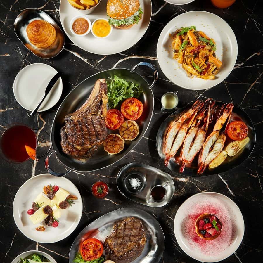 Bangkok : The Crystal Grill House at Asiatique F&B - The Experience Itself: What to Expect