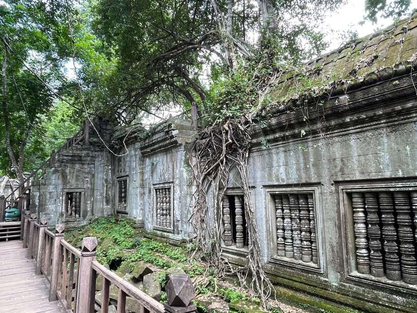 Banteay Srei, Kulen Waterfall & Beng Mealea Small-Group Tour - Practical Details and What to Expect