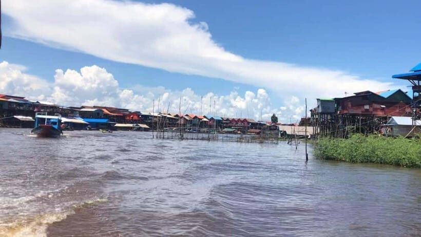 Banteay Srey, Beng Mealea, Kompong Phluk with Spanish Guide - The Adventure of Beng Mealea