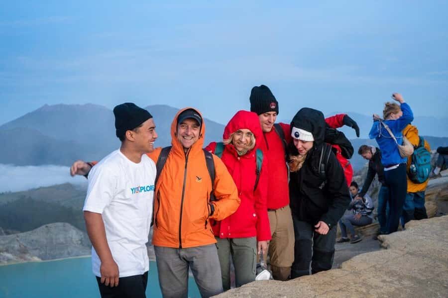 Banyuwangi/Bali: Ijen Crater Blue Fire & Sunrise Guided Tour - Practical Details and Tips