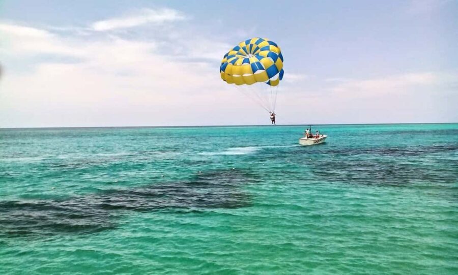Beach Tubing, Parasailing, and Beach Day with Transportion - Exploring the Itinerary: What to Expect