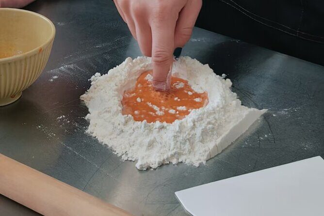 Beef Curry Sheng Jian Bao Cook Pan Fried Buns with Chef Yin - Who Should Book This Tour?