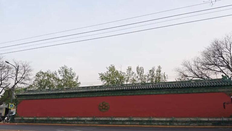 Beijing: 2.5-Hour Walking Tour of Historic Landmarks - What’s Included and Practical Details