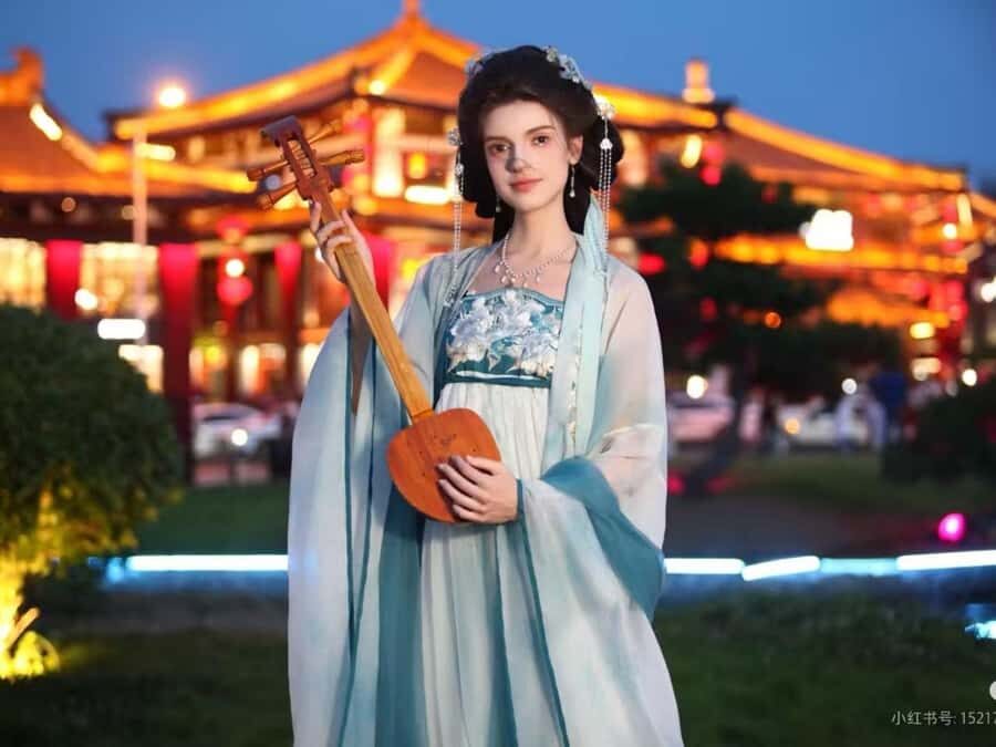 Beijing: Imperial Era Portrait Photography at Landmarks - A Closer Look at the Experience