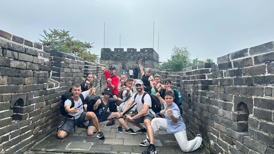 Beijing: Mutianyu Great Wall & Summer Palace Scenic Bus Tour - Who Should Consider This Tour?