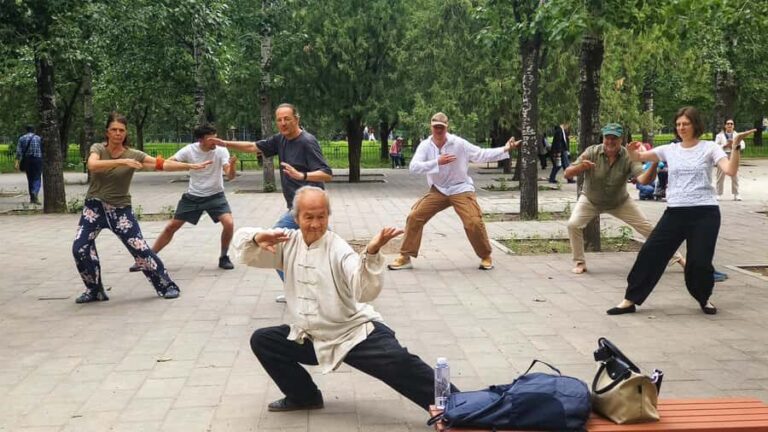 Beijing: Tai Chi Class IN Temple of Heaven & Hot Pot Lunch - Why This Tour Works