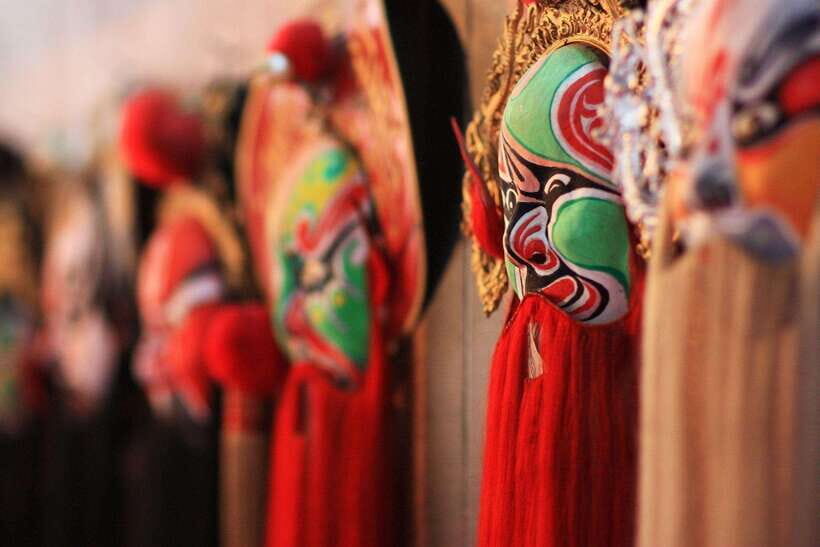 Beijing: Traditional Cultural Show Peking Opera Tickets - How the Tour Works: Practical Details