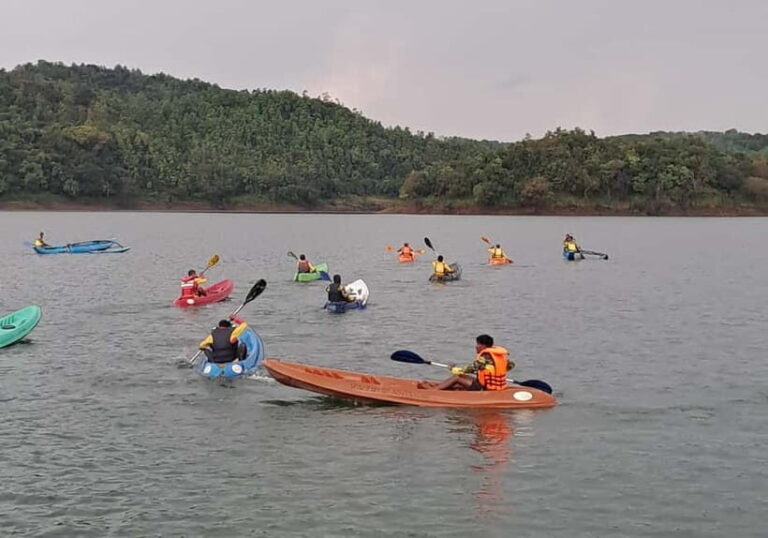 Belihuloya: Kinchigune Guided Hiking Trail and Kayaking Tour - Why This Tour Offers Great Value