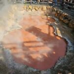 Beppu: Express Hells TourTop 3 Jigoku Highlights - Umi Jigoku: The Most Vivid of Beppu’s Hells