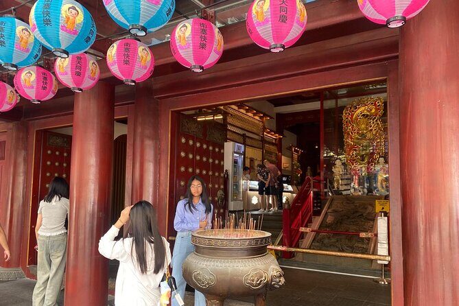 Big Bus Van Singapore City Tour 4 Hours ( Max 8 people) - The Experience: What We Think