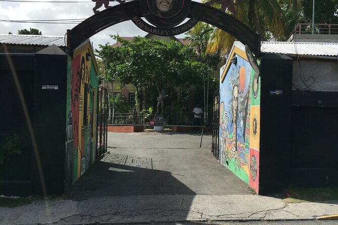 Bob Marley Museum and Kingston City Tour - The Tuff Gong Studio: Where Reggae History Continues