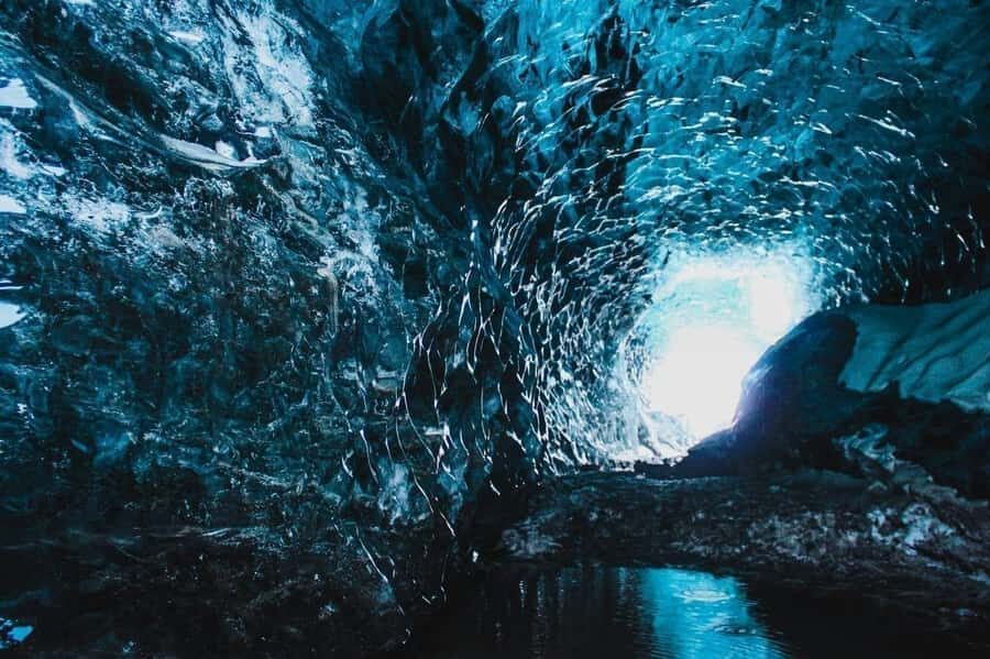 Bogdanovich Glacier tour with hotel pick up - What is the Bogdanovich Glacier Experience?