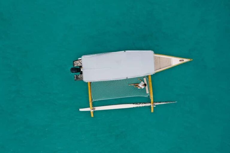 Bora Bora: Full Day in a Traditional Canoe in the Lagoon - An In-Depth Look at the Experience