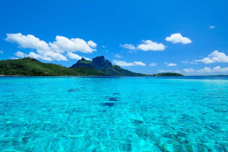 Bora Bora: Lagoon Boat Tour with Snorkeling - Practical Details and Tips