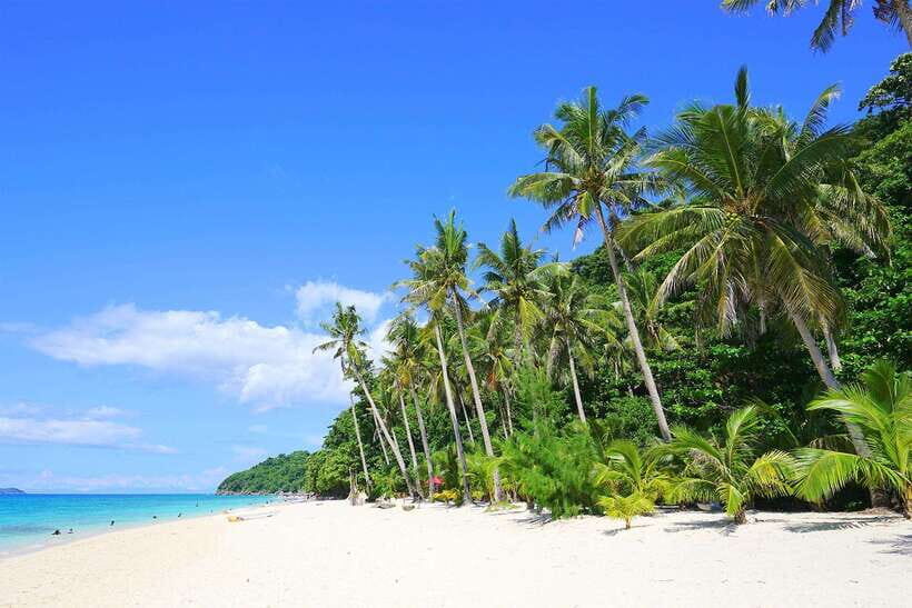 Boracay: Island Hopping Boat Tour with Crystal Cove Entry - What to Expect from the Boracay Island Hopping Tour