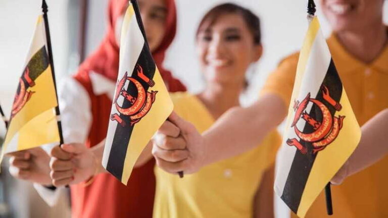 Borneo: 10-Day Adventure: Kuching to Brunei and Sabah - What To Expect From the Tour