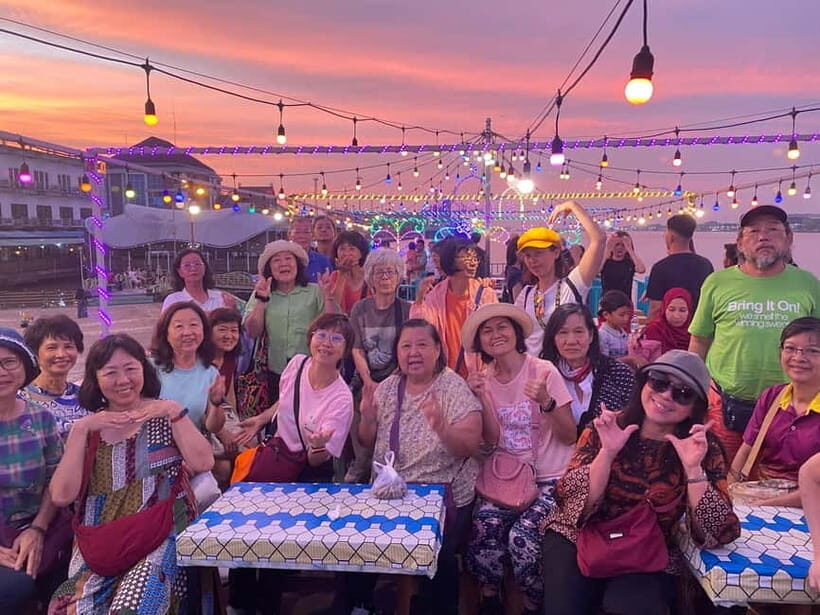 Borneo: 7-Day Sarawak and West Kalimantan Discovery Tour - Who Should Consider This Tour?