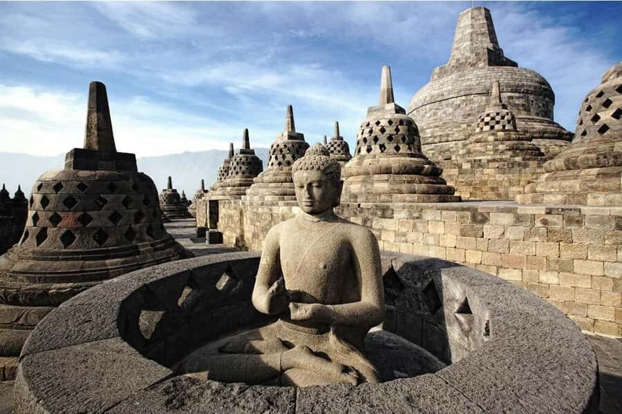 Borobudur Climb (Structure) & Prambanan Temple Guide Tour - What Makes This Tour Stand Out?